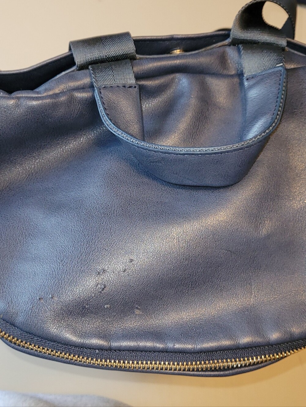 Fawn Design - Blue Bag/ Backpack Diaper Bag. Multi-pocketed Good Condition! - Picture 9 of 16